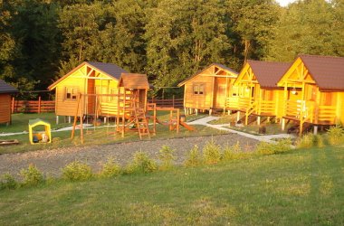 Drewniane domki w Bieszczadach