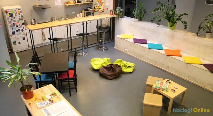 Fabrika Hostel & Gallery