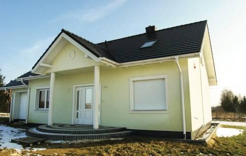 Five-Bedroom Holiday Home in Leleszki
