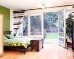 Lovely Garden Flat near Royal Park