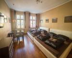 SG Downtown Apartment