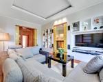 Royal Apartments Dream