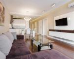 Old Town Luxury Apartment