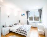 Apartament 8