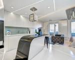 Bed&Bath Futuristic Apartment