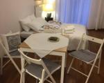 White Hause Apartment