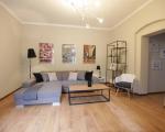 Piano Apartment