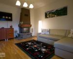 Apartament z kominkiem