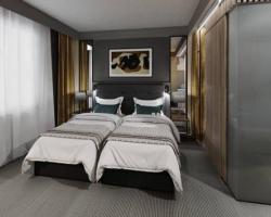 Grand Ascot Hotel