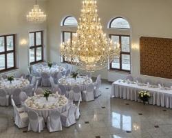 Hotel i Restauracja Różany Dwór