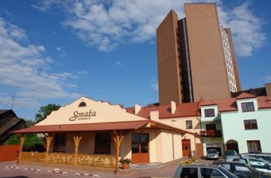 Obiekt hotelarski i restauracja SONATA
