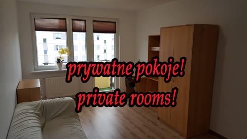 ONLY private rooms