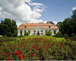 Pałac w Oborach
