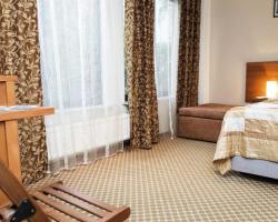 Polaris Hotel Rooms & Apartments