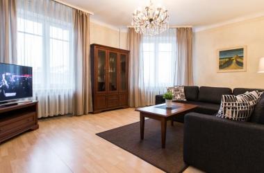 Riverside apartment in Downtown