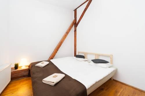 Royal Town Apartments Sebastiana