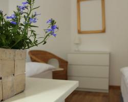 Sisters Lodge Hostel