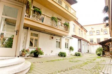Skapo Apartments