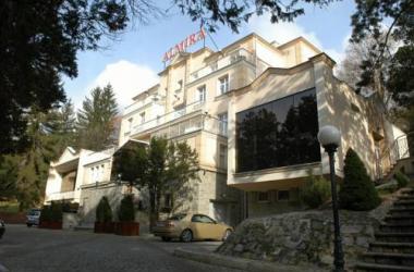 Villa Almira & Spa