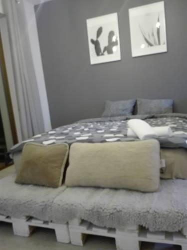 Warszawa Apartamenty Szamocka