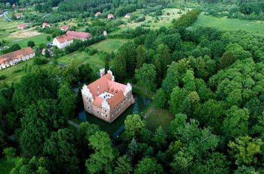 Zamek na wodzie w Wojnowicach